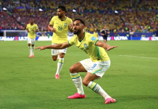 10 Fakta Menarik Grup...