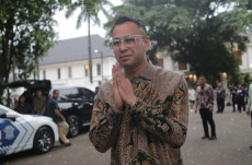 Raffi Ahmad Donasi Rp250...