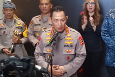 4 Kombes Pol Promosi...