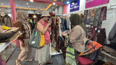 Bawa Semangat Slow Fashion,...