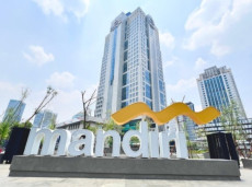 Laba Bank Mandiri Naik...