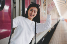 Perjalanan Kereta Lebih...