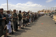 Houthi dan Milisi Irak...