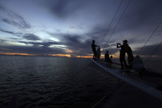 Keseruan Sunrise Hangouts...