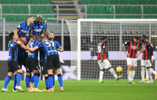 Inter Milan Raih Tiket...