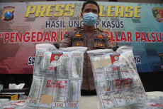 Ringkus Sindikat Uang...
