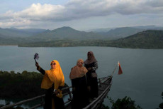 Liburan Idul Fitri di...
