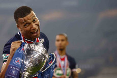Bungkam AS Monaco, PSG...
