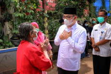 Banjir Pujian, Purwanto...