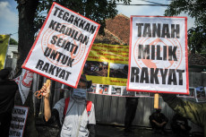 Aksi Korban Penggusuran...