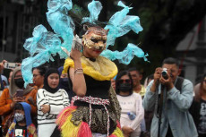 Lomba Tata Busana Daur...