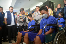 Polisi Bekuk Komplotan...