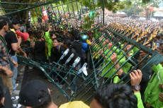 Demo Mahasiswa Semarang...