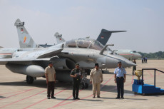 Enam Rafale dan A-400M...