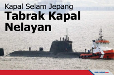 Kapal Selam Jepang Bertabrakan...