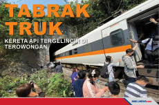 Tabrak Truk, Kereta...