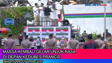Massa Kembali Gelar...