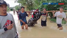 Banjir Landa 10 Kecamatan...