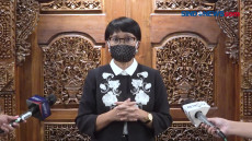 Datangi Markas FPI,...