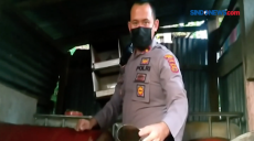 Polisi Grebek Gudang...