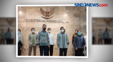 Sambangi Agus Gumiwang,...