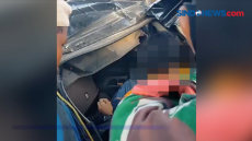Kecelakaan Mobil Rombongan...