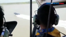 Helikopter Kejar Kapal...