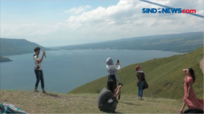 Jumlah Wisatawan Danau...