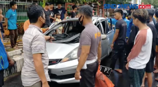 Mobil City Car Meledak...