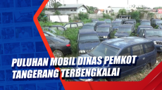Puluhan Mobil Dinas...