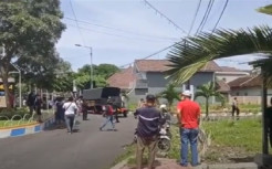 Warga Jember Dapat Paket Mencurigakan, Ternyata Ini Isinya