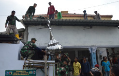 Di Tengah Wabah, Semangat Satgas TMMD 107 Jatim Tak Berubah