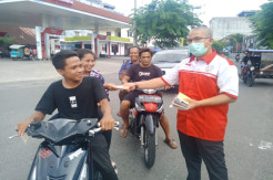 Putus Mata Rantai Corona, Perkapsi-Tapteng Bagikan 5.000 Masker Gratis