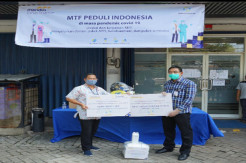 Bantu Tenaga Medis Rawat...