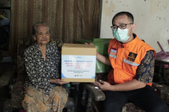 Cerita Pilu Nenek Berumur 110, Jualannya Terdampak Wabah Corona