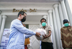 Pelindo 1 Salurkan 4000 Paket Sembako untuk Warga Belawan