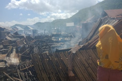 Kebakaran, 20 Lebih Rumah Warga di Bima Ludes Terbakar