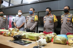 Dikemas dalam Plastik Teh, 65 Kg Sabu Jaringan Malaysia-Indonesia Disita