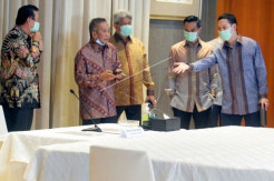 Bakrie, Ithaca dan Air Product Bangun Industri Metanol Senilai USD2 Miliar