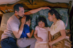 Lima Film Keluarga Mengharukan...