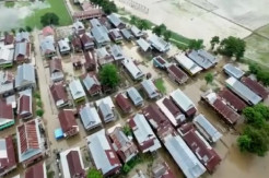 Banjir 1 Meter Meluas Rendam 4 Kelurahan di Wajo, Aktivitas Warga Lumpuh
