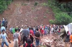 Beda Nasib! Perjuangan Anak dan Ayah di Jeneponto saat Longsor Menerjang