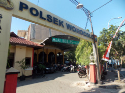 Gara-gara Ini, Bu Kapolsek...