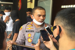 Di Ultimatum, 15 Anggota...
