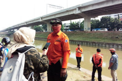 Balita Korban Mobil Nyungsep di Kalimalang Belum juga Ditemukan