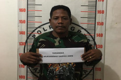 Polisi Gerebek Warga...