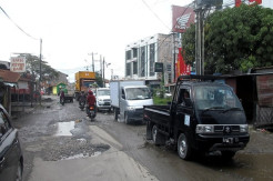 Lapor Pak Wali, Jalan di Medan Utara Rusak Kapan Diperbaiki