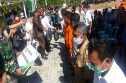 Tenaga Kebersihan dan Perangkat Desa Jadi Peserta BPJAMSOSTEK