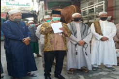Presiden Jokowi Kurban Sapi Limosin di Masjid Noor Banjarmasin