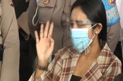 Ngaku Dapat Tranferan Rp10 Juta, Artis Vernita Syabilla Bantah Bawa Kondom